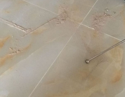 新疆瓷砖空鼓维修公司分享粘合剂选择不当在瓷砖铺贴过程中可能导致以下问题